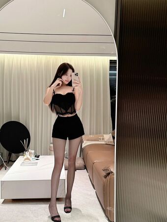 1Arissa_ Larissa Foto Desnuda Filtrada OnlyFans 8