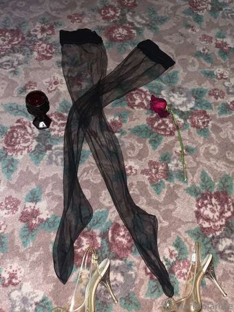 A. Rose Foto Desnuda Filtrada OnlyFans 10