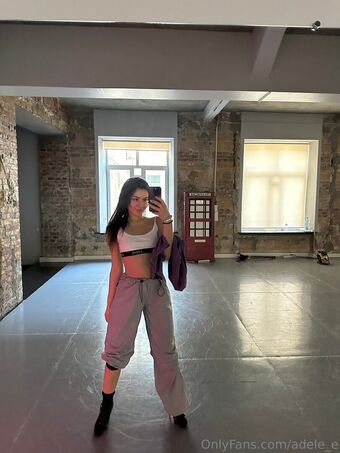 adele_e Foto Desnuda Filtrada OnlyFans 14