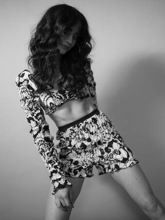 Aisling Franciosi Foto Desnuda Filtrada OnlyFans 20