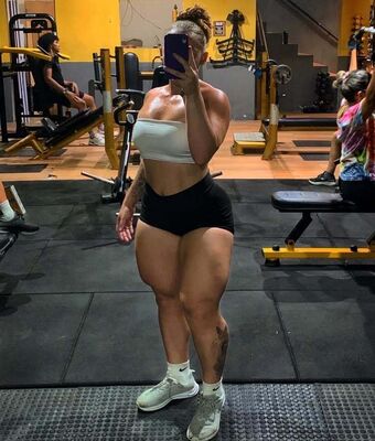 Ajenyyfer