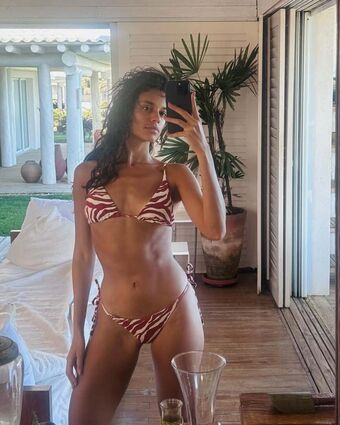 Alane Dias