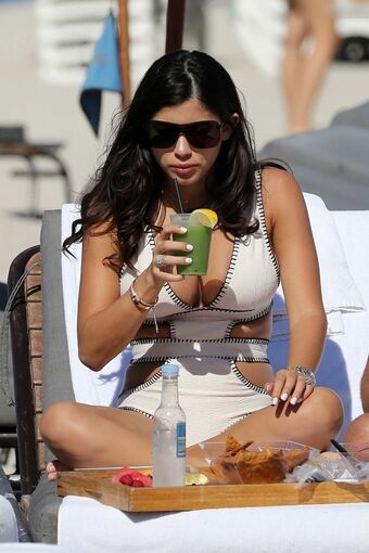 Alexandra Rodriguez Foto Desnuda Filtrada OnlyFans 55