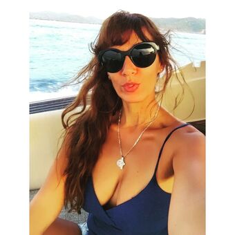 aliboni001 / aliboni / Alicia Bonilla / a spaniard cougar milf Foto Desnuda Filtrada OnlyFans 6