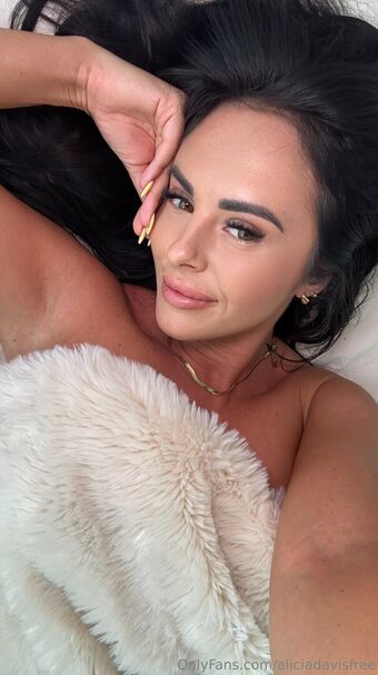 aliciadavisfree