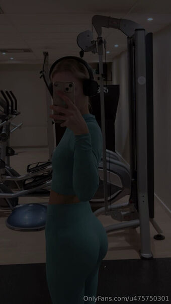 aliiceof Foto Desnuda Filtrada OnlyFans 4