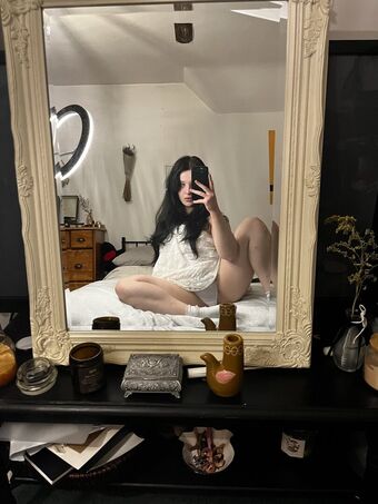 alildeathmoth Foto Desnuda Filtrada OnlyFans 7