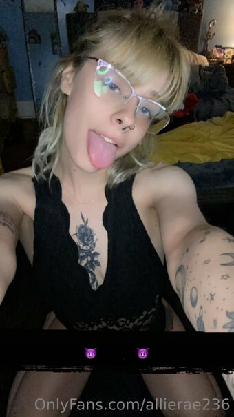 allierae236 Foto Desnuda Filtrada OnlyFans 24