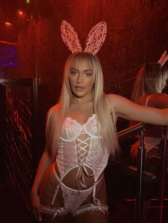 allymitchellll Foto Desnuda Filtrada OnlyFans 2