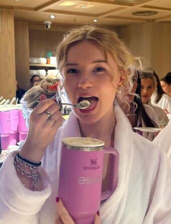 almost.cesca Foto Desnuda Filtrada OnlyFans 12