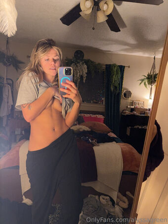 alyssagreen Foto Desnuda Filtrada OnlyFans 53