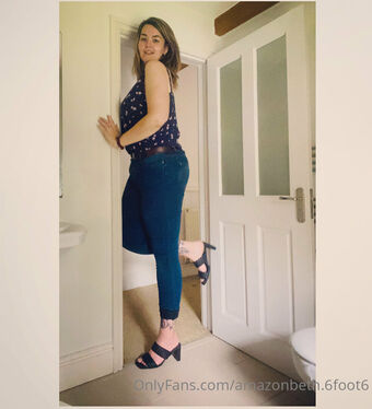 amazonbeth.6foot6
