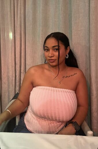 Anabellezoe_ Foto Desnuda Filtrada OnlyFans 9