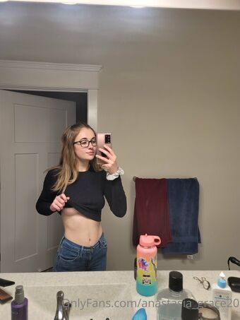 Anastasia-grace20 Foto Desnuda Filtrada OnlyFans 13