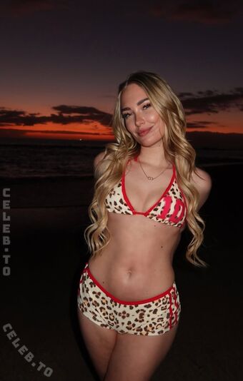 Anna Lore-Dana Bron Foto Desnuda Filtrada OnlyFans 2