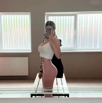 Annchenaugustine Foto Desnuda Filtrada OnlyFans 16