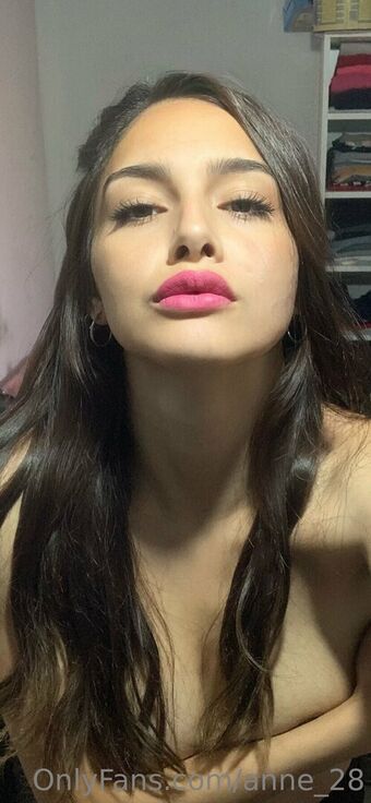 anne_28
