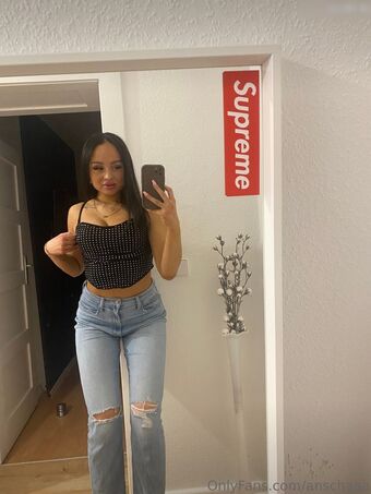 Anschaaa Foto Desnuda Filtrada OnlyFans 15