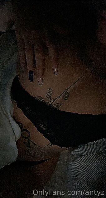 antyz Foto Desnuda Filtrada OnlyFans 9
