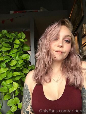 ariberry Foto Desnuda Filtrada OnlyFans 5