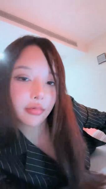 唐泽雪 Arion 龙婆 Foto Desnuda Filtrada OnlyFans 14