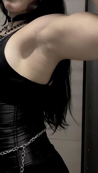 Armpit-fetish