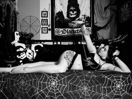 Artemis Foto Desnuda Filtrada OnlyFans 69