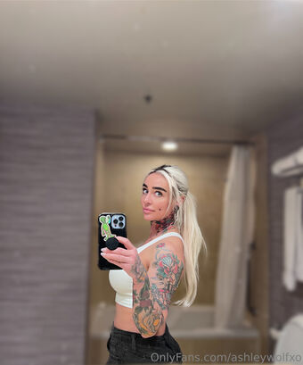 ashleywolfxo