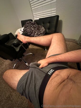 asmrhallpas Foto Desnuda Filtrada OnlyFans 17