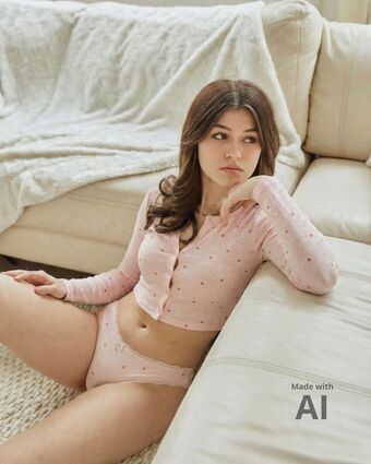 Ava Rose Beaune Foto Desnuda Filtrada OnlyFans 14