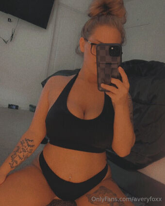 averyfoxx