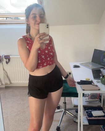 Averytinyleaf Foto Desnuda Filtrada OnlyFans 15