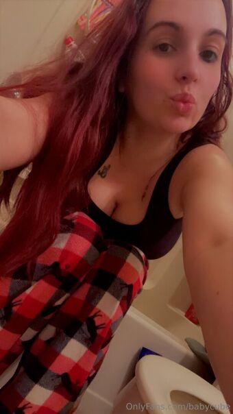 babycube Foto Desnuda Filtrada OnlyFans 14