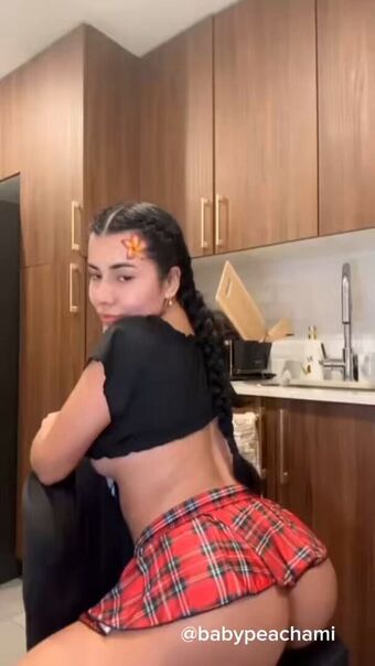 Babypeachami