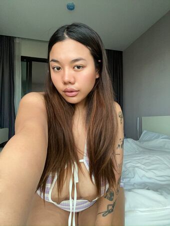 Badchi Foto Desnuda Filtrada OnlyFans 3