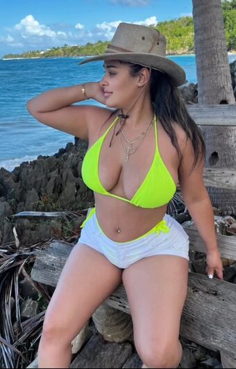 Bartender Foto Desnuda Filtrada OnlyFans 14
