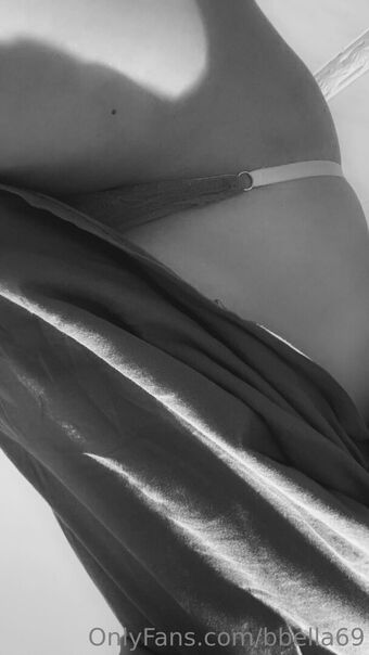 bbella69 Foto Desnuda Filtrada OnlyFans 14