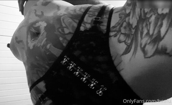 Bea_fu / beafu / beasmeralda