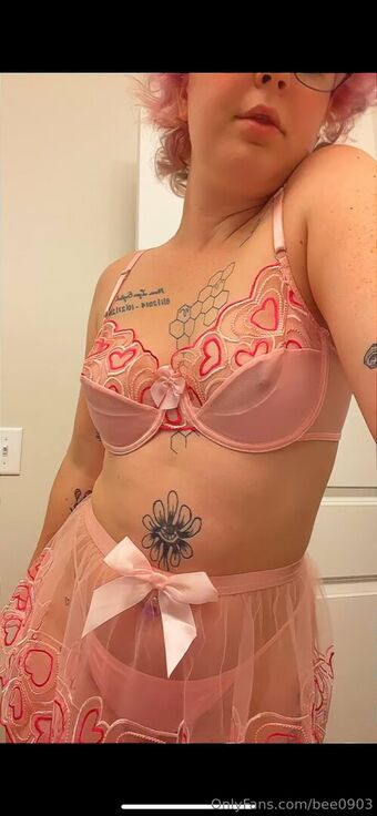 bee0903 Foto Desnuda Filtrada OnlyFans 9