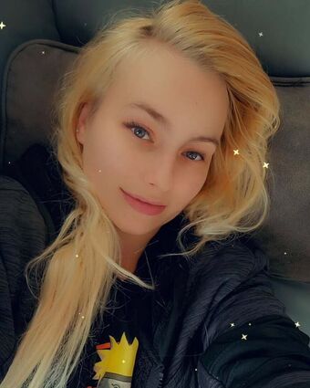 Beeby Weeb Foto Desnuda Filtrada OnlyFans 11