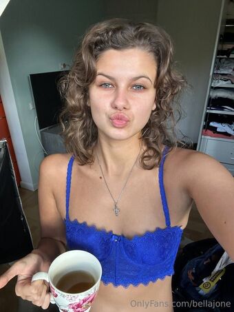 bellajone Foto Desnuda Filtrada OnlyFans 11