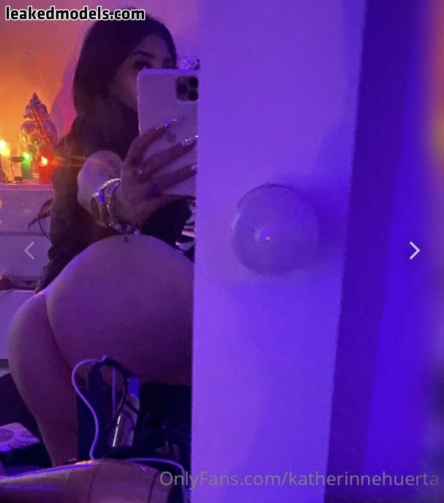 Bellakath  Katherinne Huerta  katherinnehuerta  labellakath Foto Desnuda  Filtrada OnlyFans 14 - Modelos Filtradas