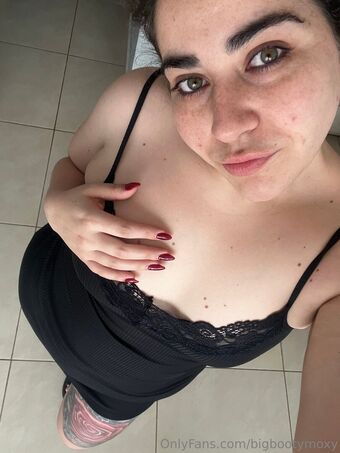 bigbootymoxy Foto Desnuda Filtrada OnlyFans 9