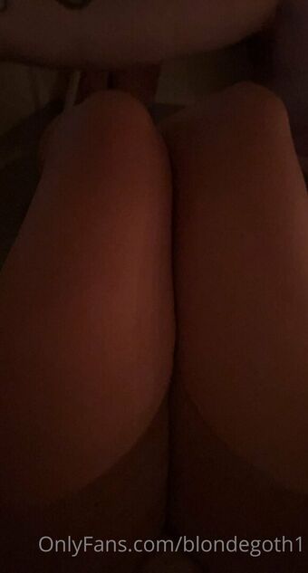 blondegoth1 Foto Desnuda Filtrada OnlyFans 14