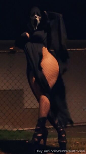 bubblebuttblondi Foto Desnuda Filtrada OnlyFans 9