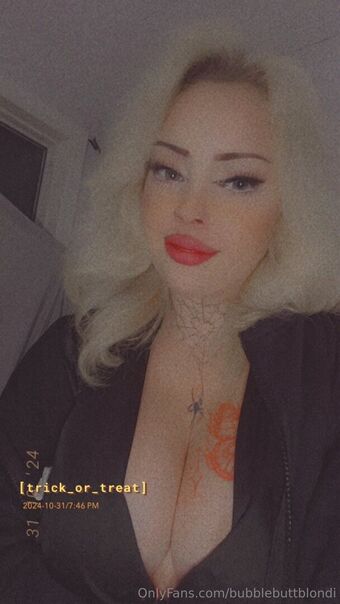 bubblebuttblondi Foto Desnuda Filtrada OnlyFans 13