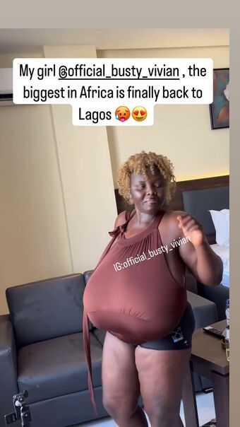 Busty Vivian Foto Desnuda Filtrada OnlyFans 52