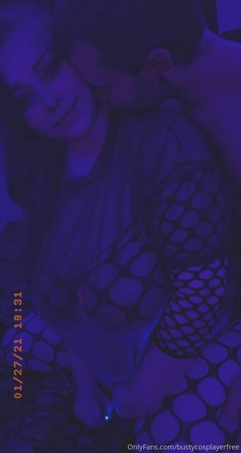 bustycosplayerfree