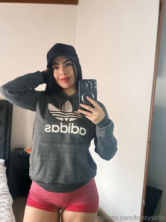 bustysofia