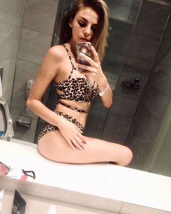 busya18plus Foto Desnuda Filtrada OnlyFans 427